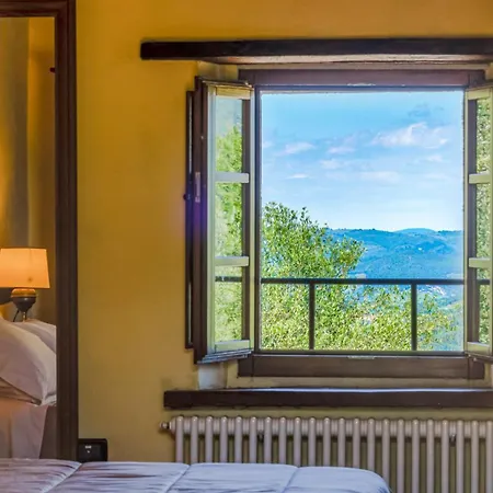 Villa Montebendico 6, Emma