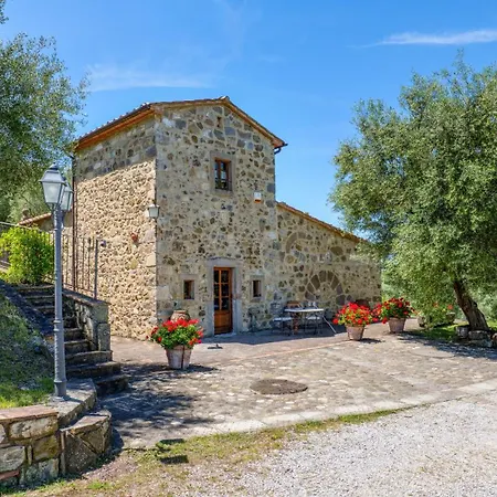 Villa Montebendico 4 Castel del Piano (Tuscany)