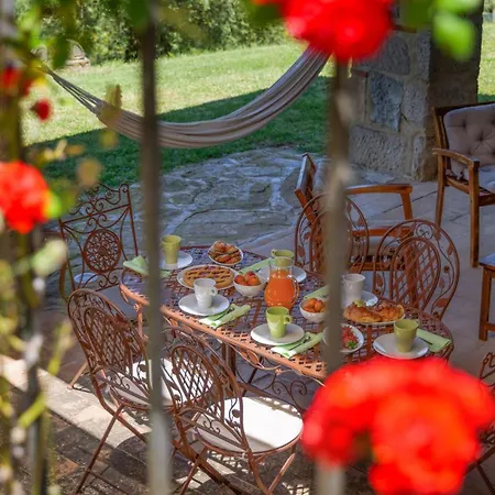 Villa Montebendico 4 *